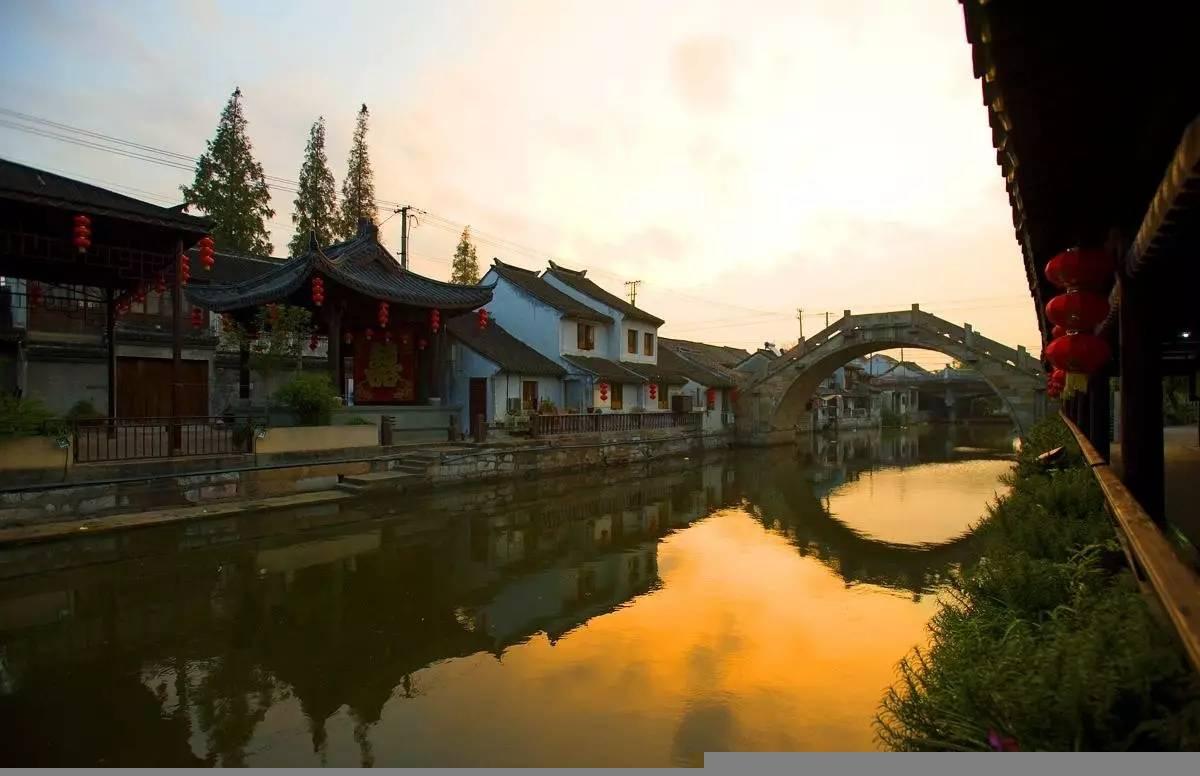 福特烈马发布，脚踢坦克300 硬派越野SUV市场的扛把子来了！